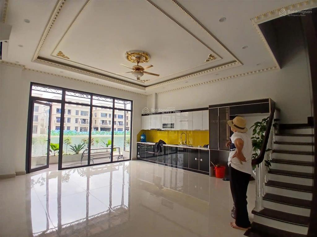 Thuê nhà chuẩn resort tại đảo vua vũ yên  6 phòng ngủ siêu rộng, full nội thất cao cấp, giá tốt