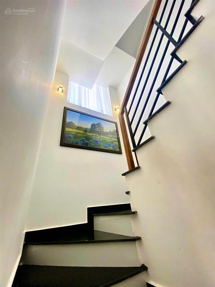 Gấp gấp gấp ! villa mini lô góc 3 mặt thoáng đường số, hẻm xe hơi ngay phường bình trưng đông q2.