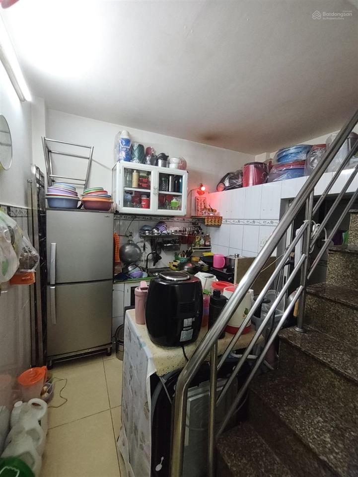 Nhà nhỏ xinh  giá mềm  ở ngay bình thới, tp.hcm