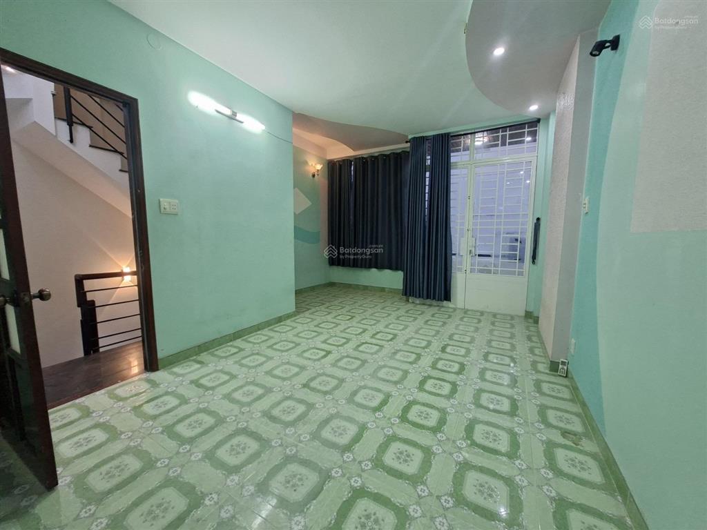 Hẻm xe hơi vào nhà  5 tầng mới tinh  lạc long quân, hòa bình, tp.hcm  chỉ 9.4 tỷ