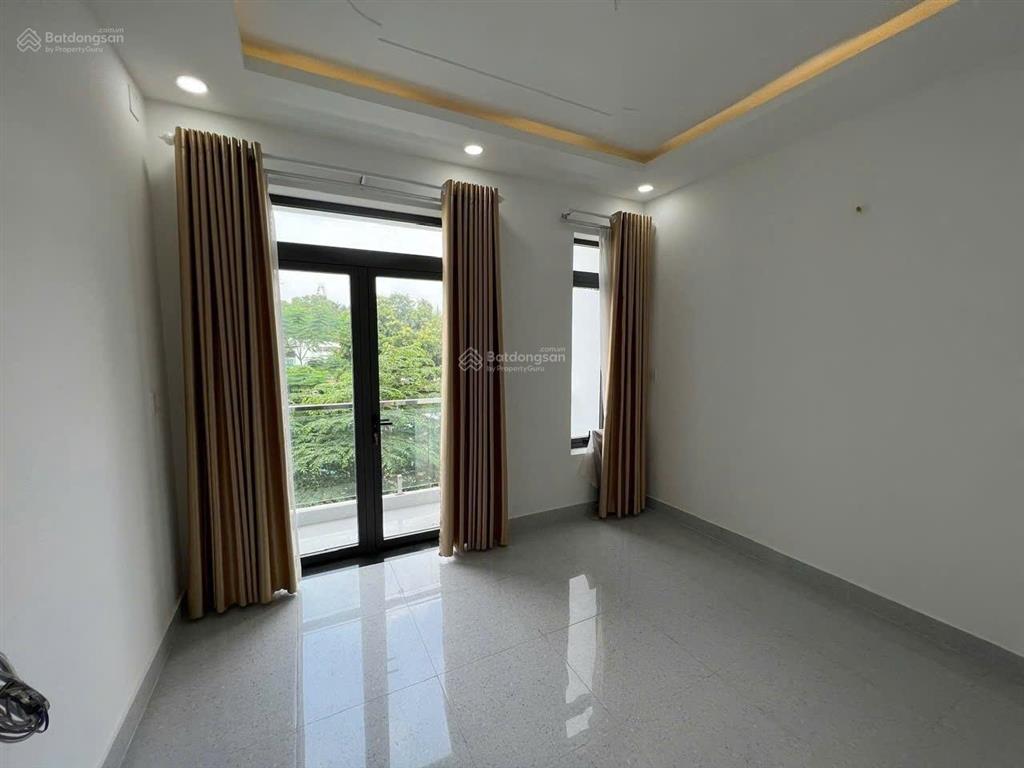 Khu vip bình thới  nhà 6 tầng  hẻm xe hơi vào nhà