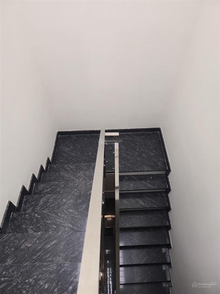 Hiếm  nhà 3 tầng ngay bến phú lâm  56m  chỉ 6.3 tỷ  4pn ở ngay