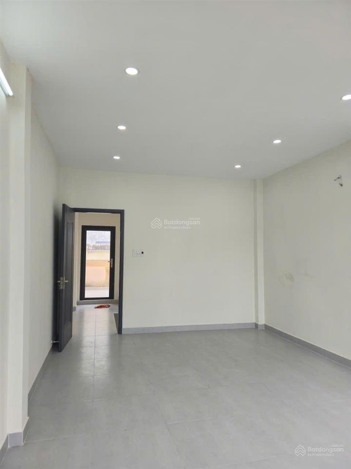 Hiếm  nhà 3 tầng ngay bến phú lâm  56m  chỉ 6.3 tỷ  4pn ở ngay