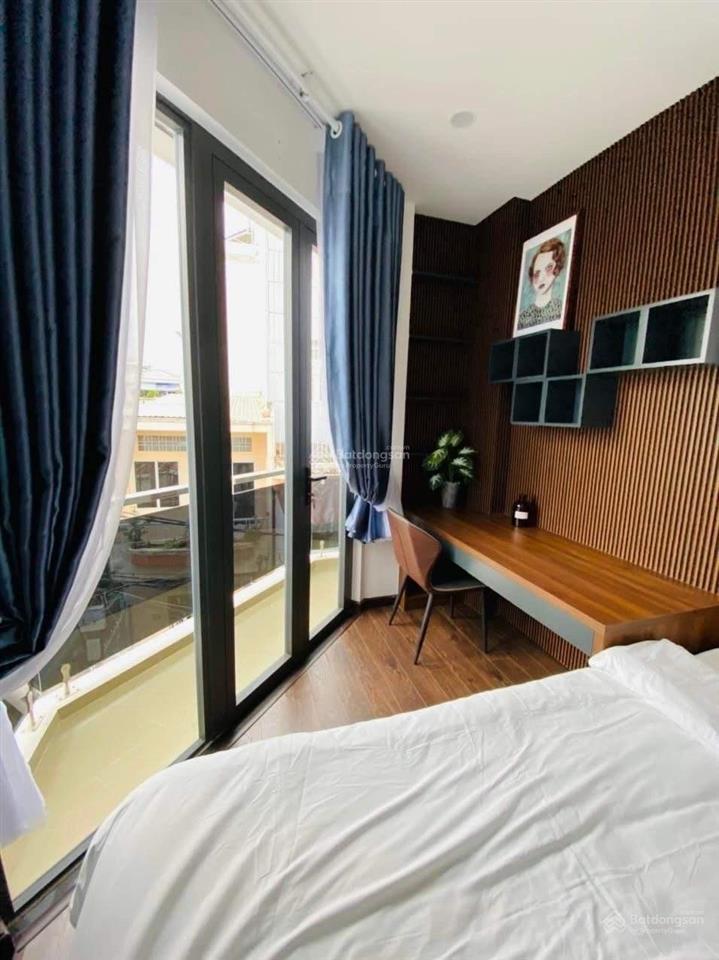 Nhà mới 4 tầng  hẻm 4m ông ích khiêm, q11  giá chỉ 6,7 tỷ tl