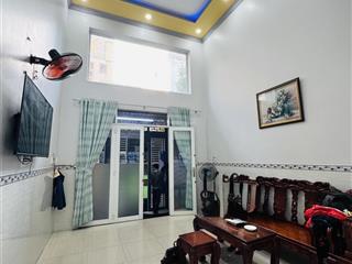 Nhà đẹp 4 tầng ông ích khiêm  hxh thông  ở ngay