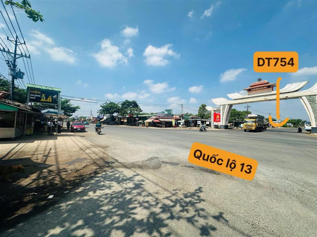 Cần bán gấp 1 lô đất ở tp đồng nai cách ql 13 1km, giá full 290tr,  em 0977 965 ***