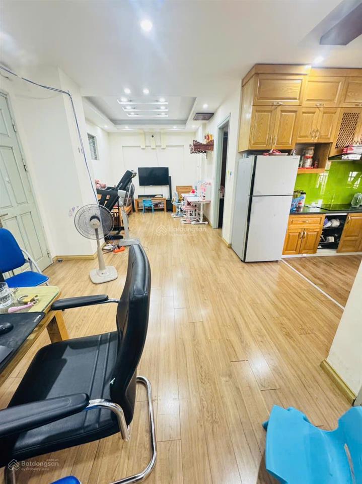 Chính chủ bán căn hộ chung cư d22  62 trần bình, mai dịch, cầu giấy