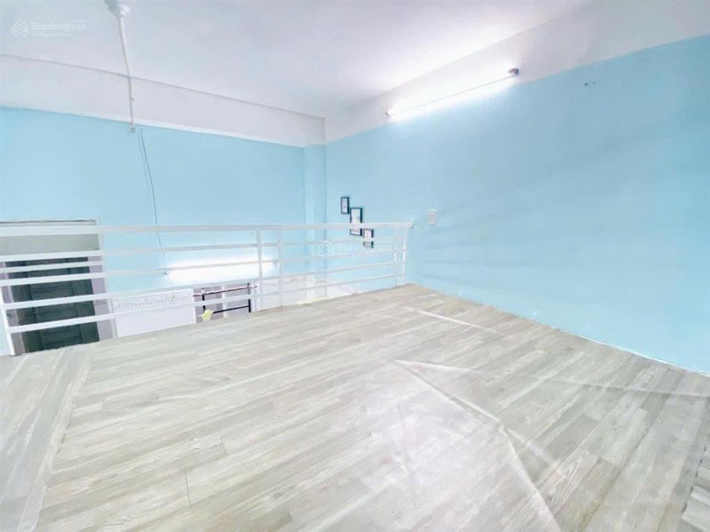 Cho thuê phòng giá rẻ, gác cao ngay etown cộng hoà