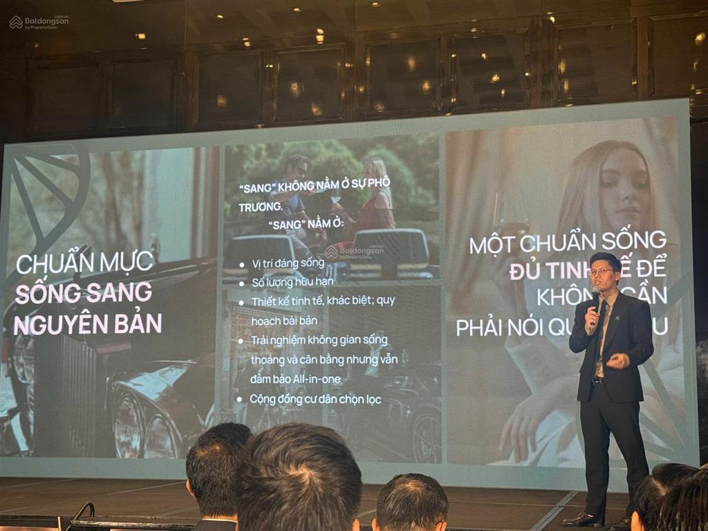 Trực tiếp văn phòng bán hàng chủ đầu tư iconia lakeside (mipec ) tố hữu .  0973 655 ***