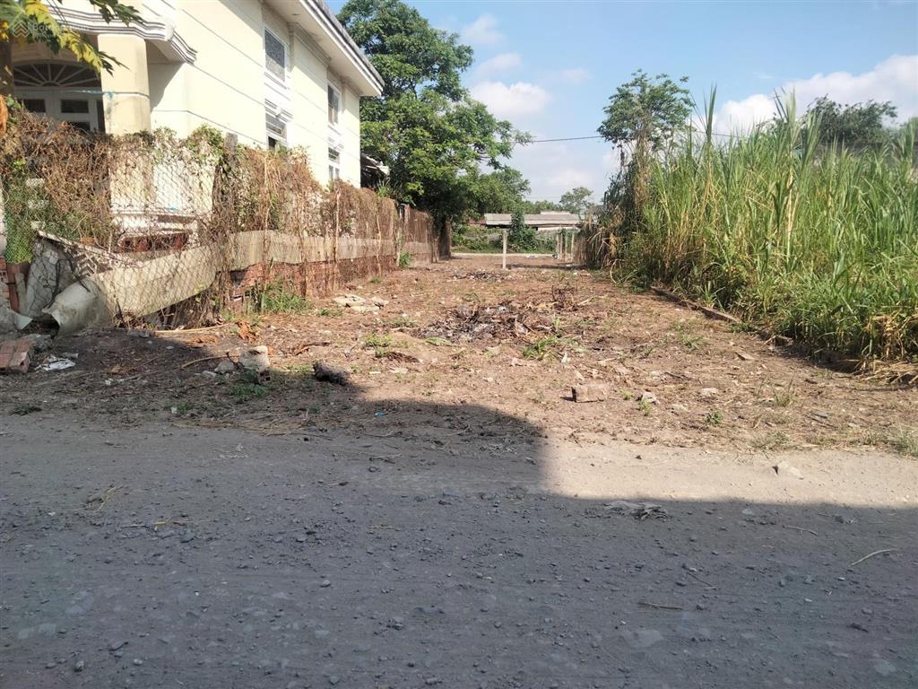 Bán đất thổ cư 6x18m (107m2)  mặt tiền đường  tỉnh lộ 15, giá rẻ
hiện trạng đất trống, cao ráo