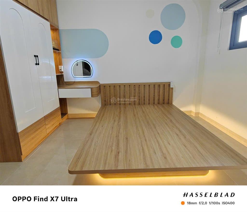 Căn hộ studio sạch sẽ, khu dân cư văn minh. nhiều cây xanh và yên tĩnh