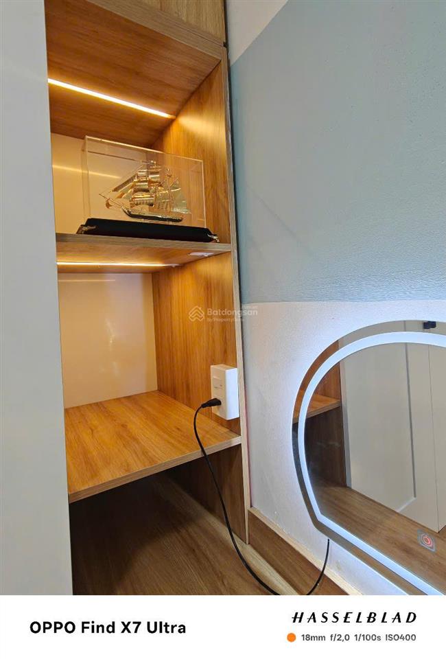 Căn hộ studio sạch sẽ, khu dân cư văn minh. nhiều cây xanh và yên tĩnh