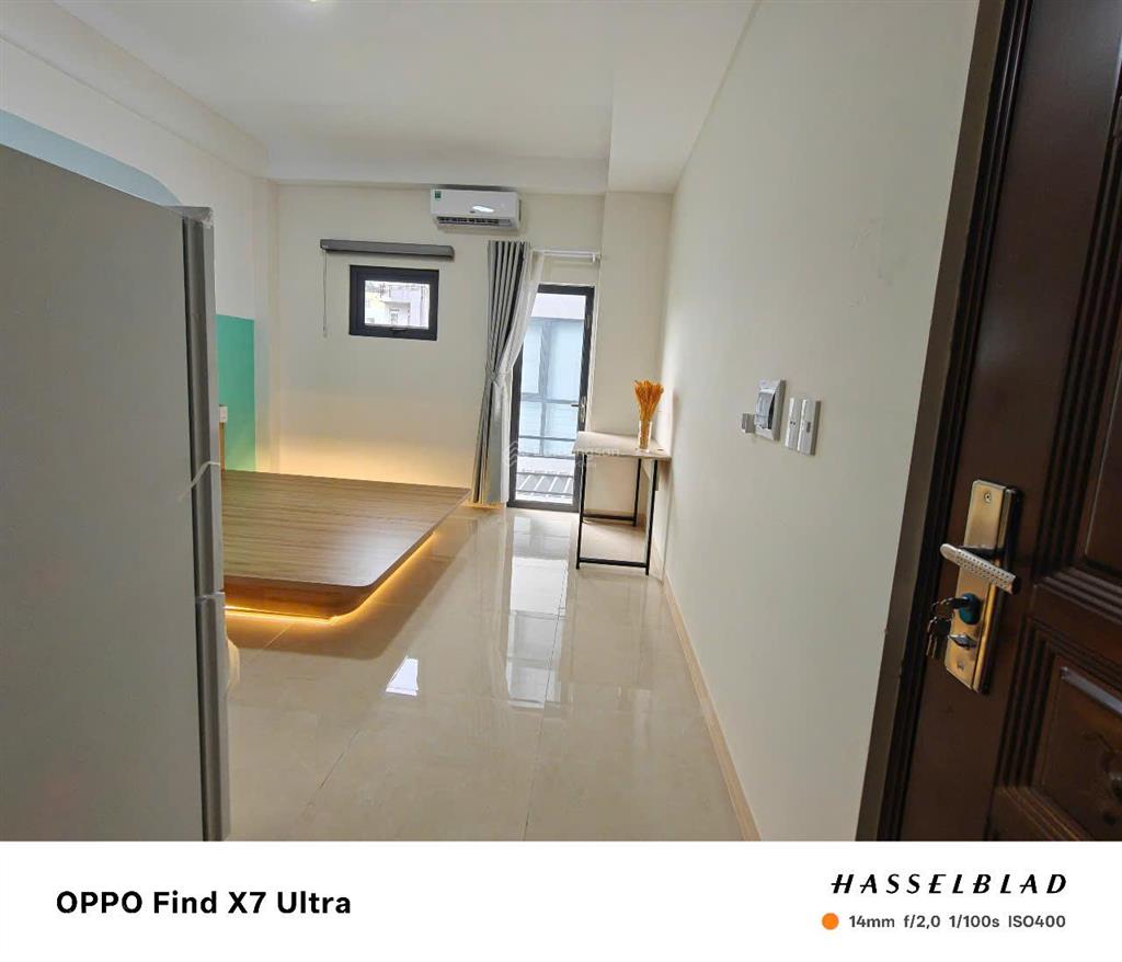 Căn hộ studio sạch sẽ, khu dân cư văn minh. nhiều cây xanh và yên tĩnh