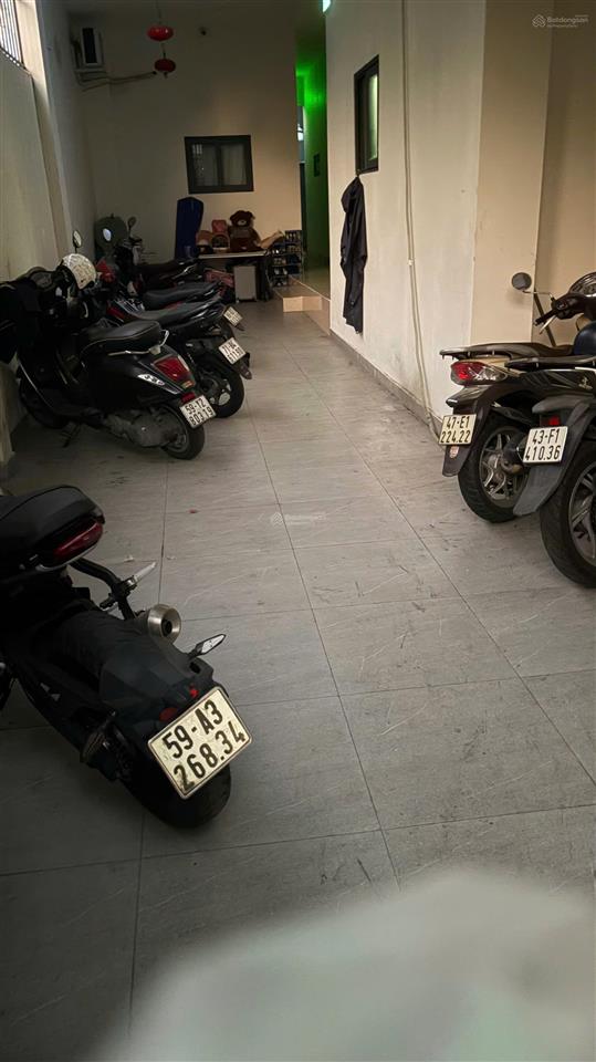 Căn hộ studio sạch sẽ, khu dân cư văn minh. nhiều cây xanh và yên tĩnh