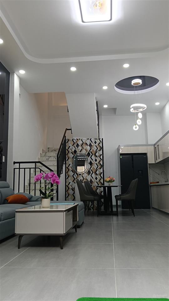 Nhà hẻm xe hơi thông. 45 m2. phạm văn chiêu. gò vấp tp hcm
