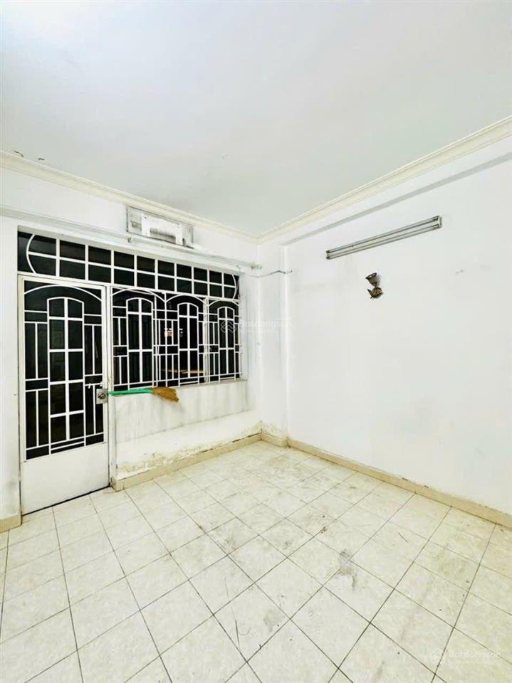 Bán nhà riêng 3tầng phạm văn chiêu gò vấp dt35m2. giá 5.5tỷ