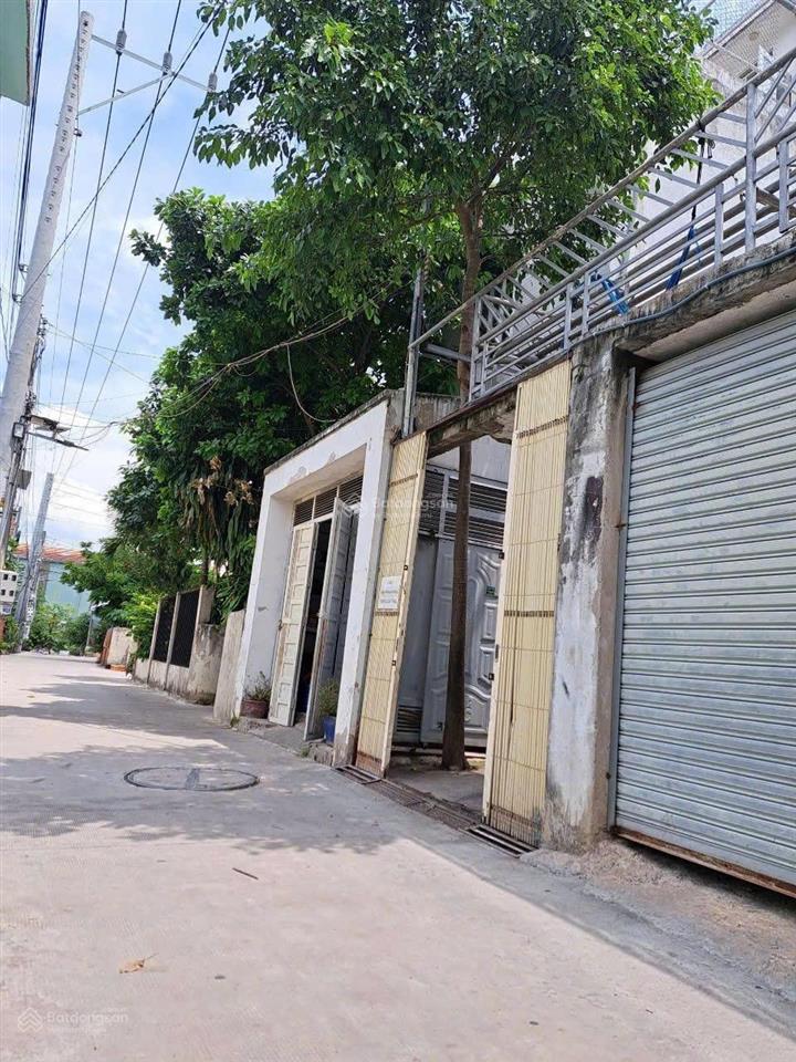 Ngang 11x38m nở hậu. nhà 3 tầng 150m2 + dãy trọ 21p tổng 451m2 đã có nguồn thu ổn định lâu dài