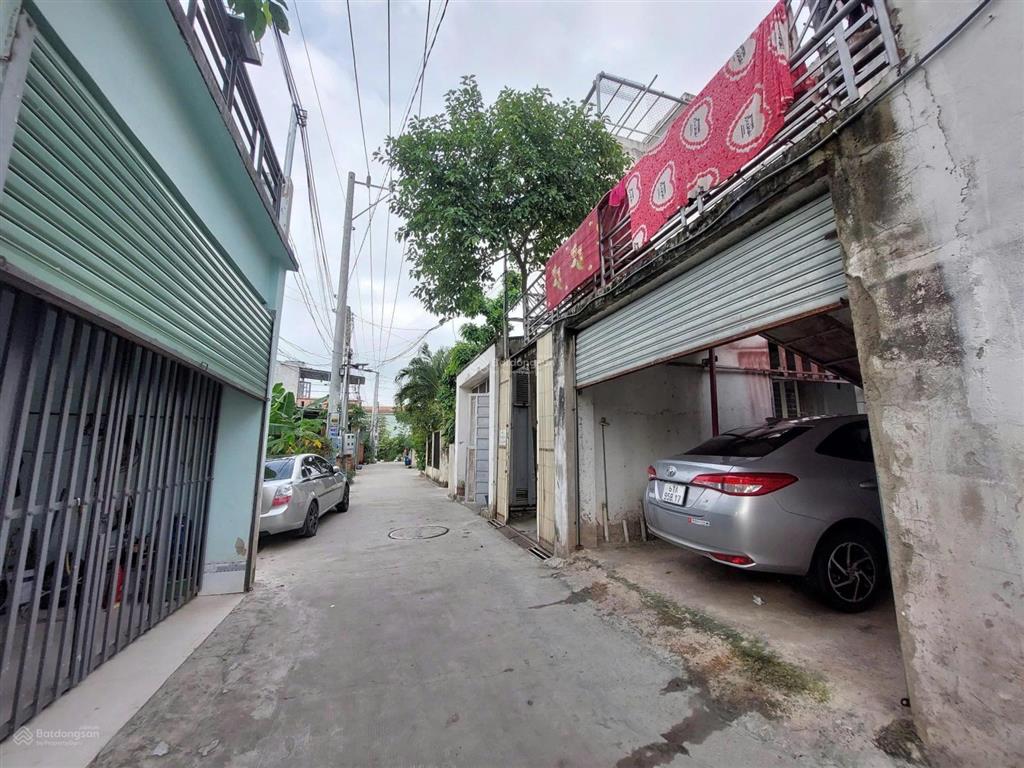 Ngang 11x38m nở hậu. nhà 3 tầng 150m2 + dãy trọ 21p tổng 451m2 đã có nguồn thu ổn định lâu dài