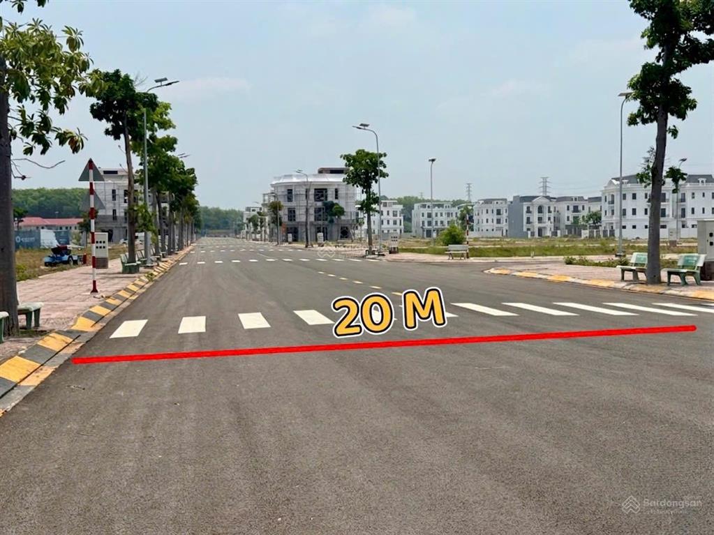Đất nền tại kđt mới tân uyên  giá 840 triệu, ngay cụm kcn vsip với hơn 10.000 công nhân làm việc.
