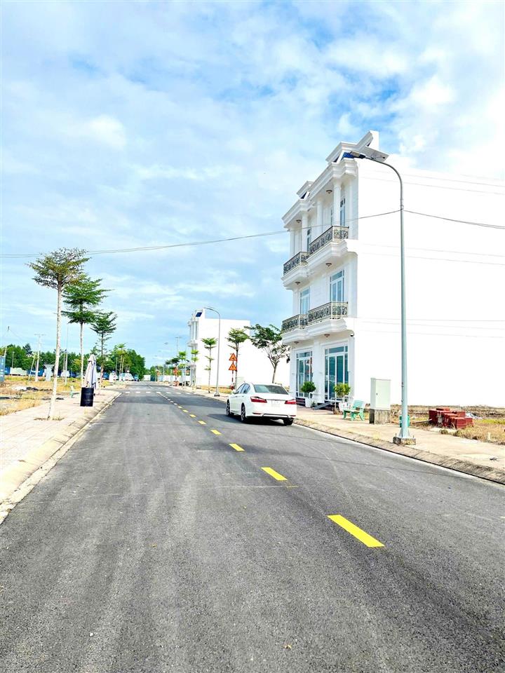 Suất giảm 349 triệu lô 80m2 tại kđt bắc sài gòn, đối diện hồ bơi, liền kề cụm vsip, sổ sẵn, giá rẻ