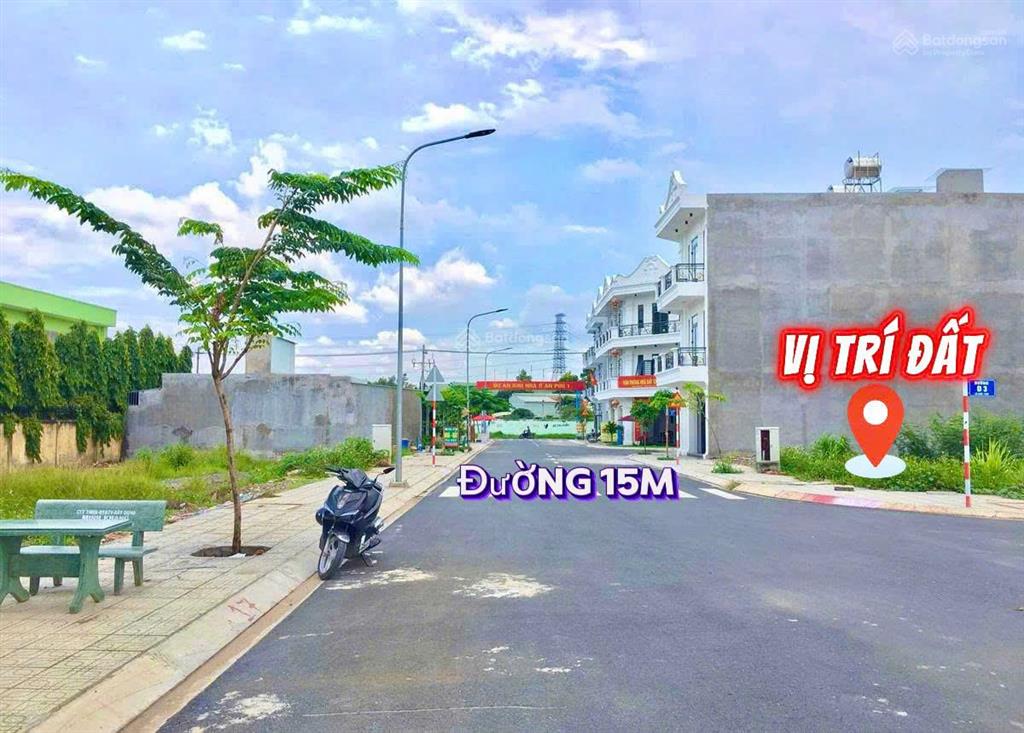 Chính chủ bán lô đất cạnh khu nhà máy lego, kế chợ, tthc  kinh doanh sầm uất. giá 990 triệu cầm sổ