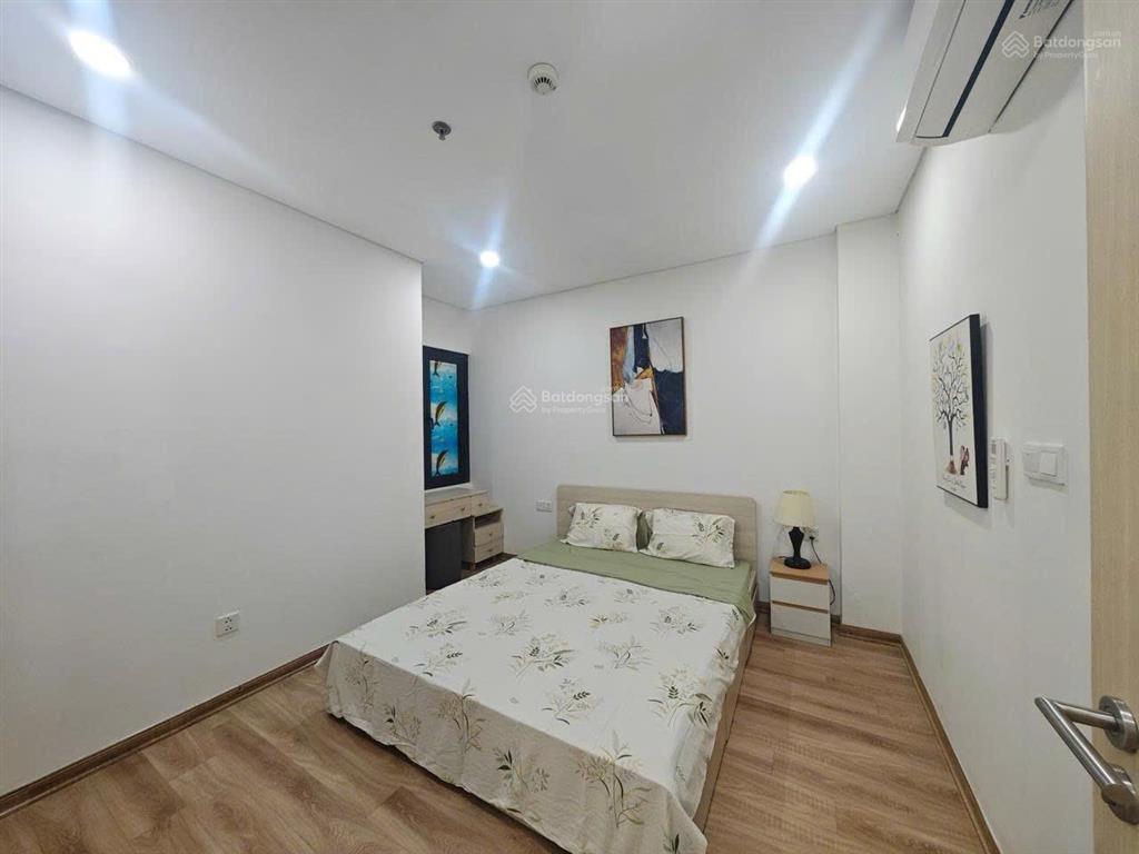 Fpt plaza 1 căn 2pn full nội thất  đã có sổ.dọn vào ở ngay  giá 3,1 tỷ thương lượng