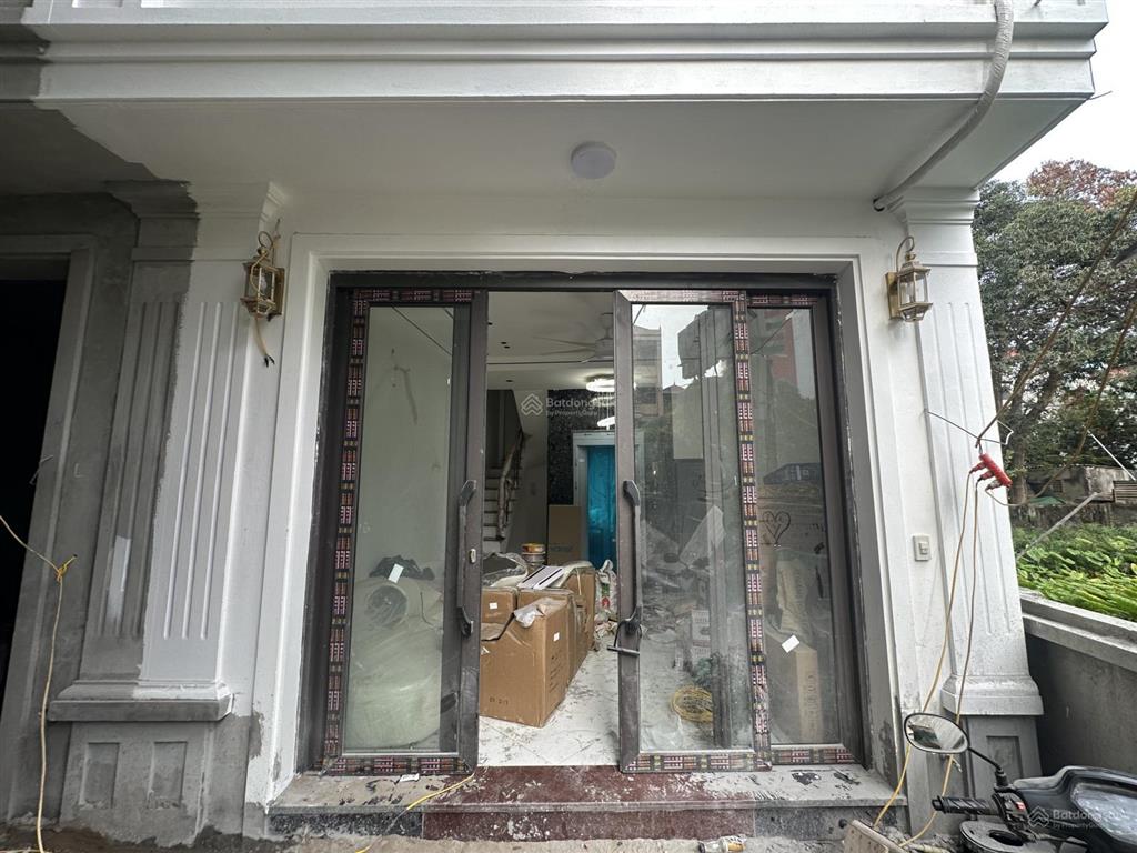 Bán nhà xây mới sổ đẹp 6 tầng thang máy tại đường phạm văn đồng