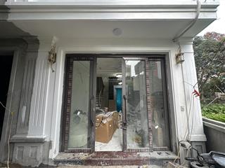 Bán nhà xây mới sổ đẹp 6 tầng thang máy tại đường phạm văn đồng