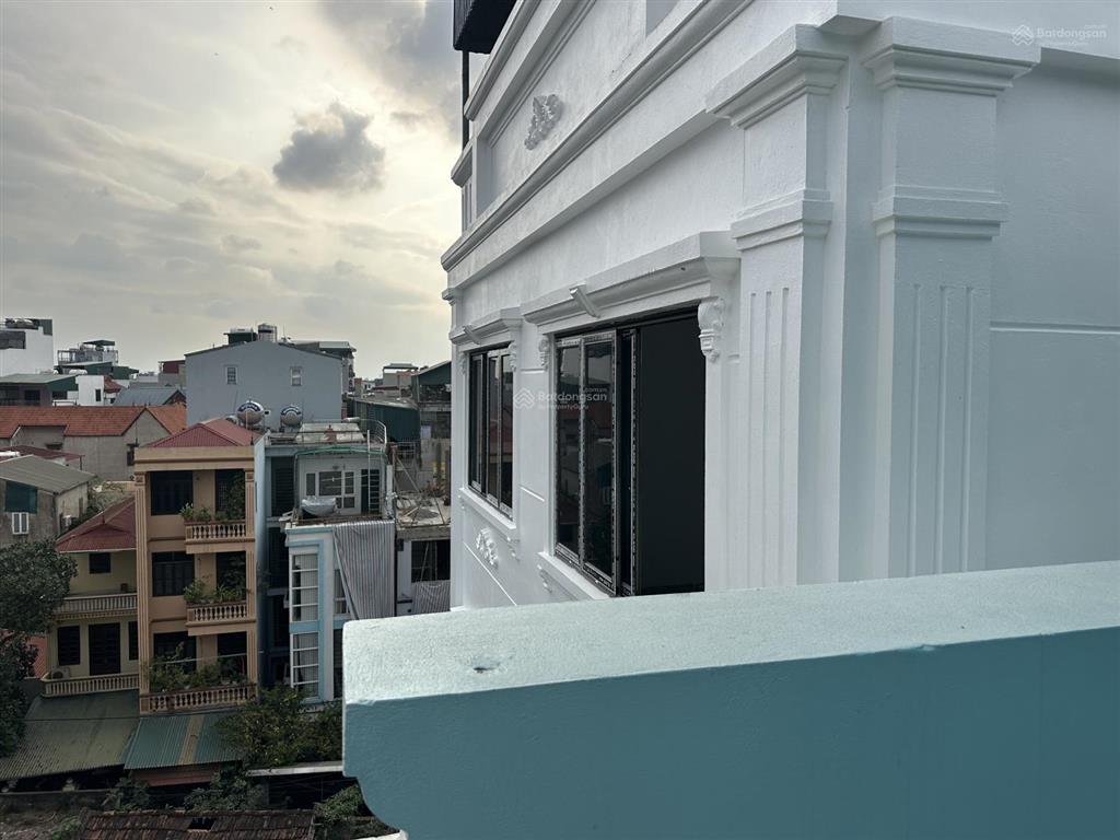 Bán nhà xây mới sổ đẹp 6 tầng thang máy tại đường phạm văn đồng