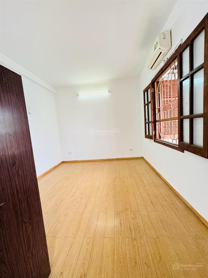 Giá đầu tư! chung cư láng hạ  sổ 72m2 lô góc 2n1wc  4. x tỷ