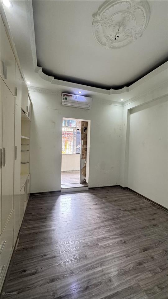 Giá đầu tư! tập thể kim mã thượng  45m2  2n 1k 1wc  gần ô tô  có sân chơi, để xe  nhỉnh 3.x tỷ