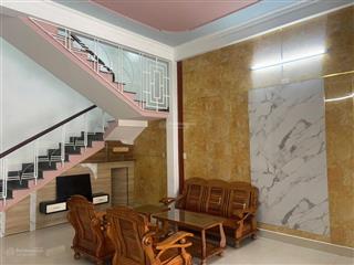 Tôi chính chủ bán nhà 2 tầng khu tdc đá bàn 4, hòa châu, hòa vang