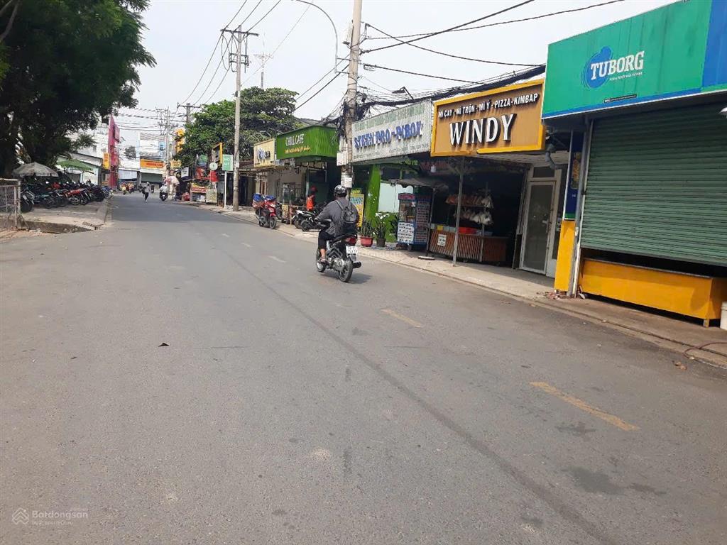 Đất  12 x 40  mặt tiền đường xe công ( container) được phép  làm kho xưởng