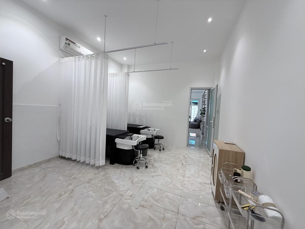 Bán nhà phạm văn chiêu 82m2  hẻm xe hơi quay đầu  khu dân trí cao, an ninh tốt  4 tầng mới đẹp