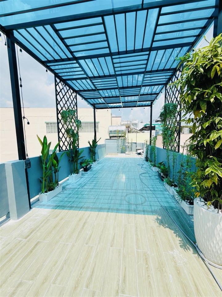 1sẹt gần ngay ngã 4 luỹ bán bích hòa bình 44m2  3 tầng  hẻm xe hơi tới nhà  tặng full nội thất