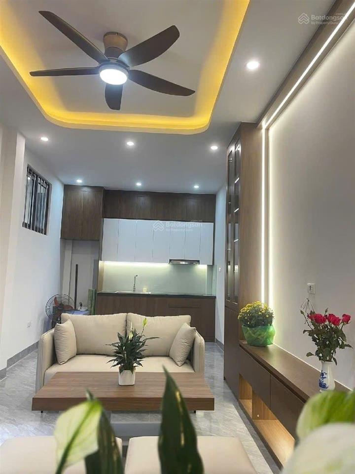 Nhà mới 6.98 tỷ, dt sổ 30m2, 5 tầng, 3 ngủ, gần ô tô, phố lụa, vạn phúc, hà đông (ko quy hoạch)