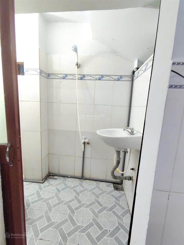 Bán nhà gần bến xe quận 8  phạm hùng 80m2 shr