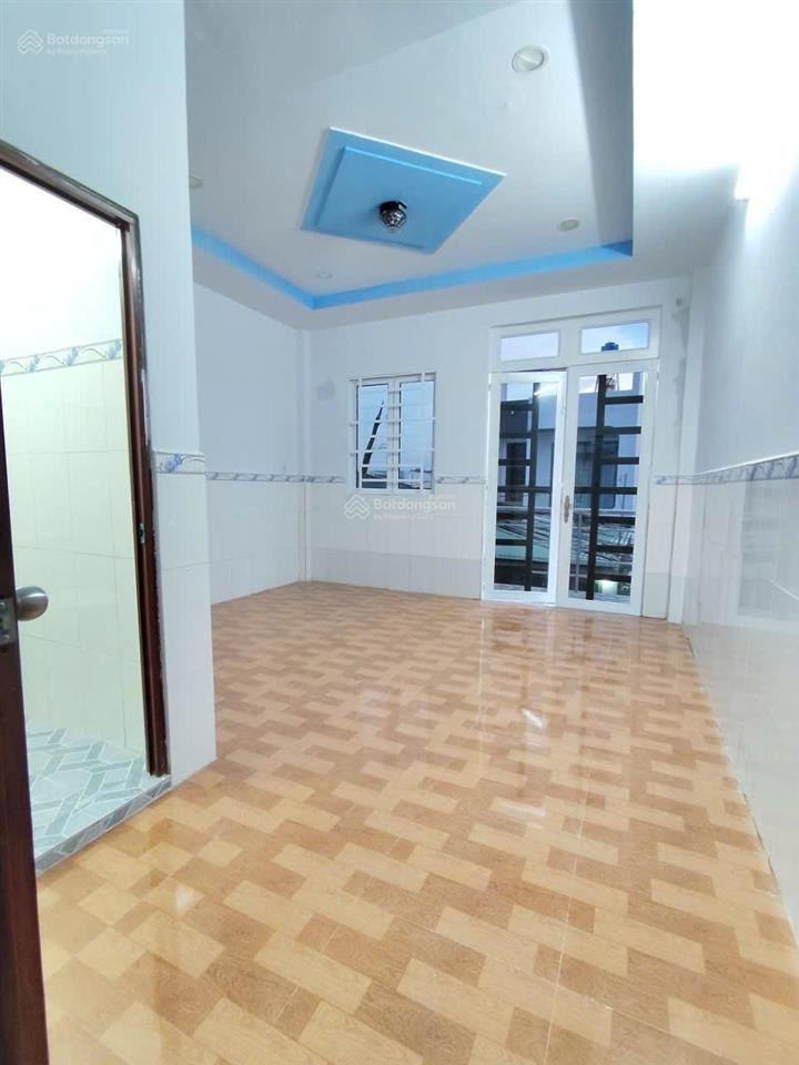 Bán nhà gần bến xe quận 8  phạm hùng 80m2 shr