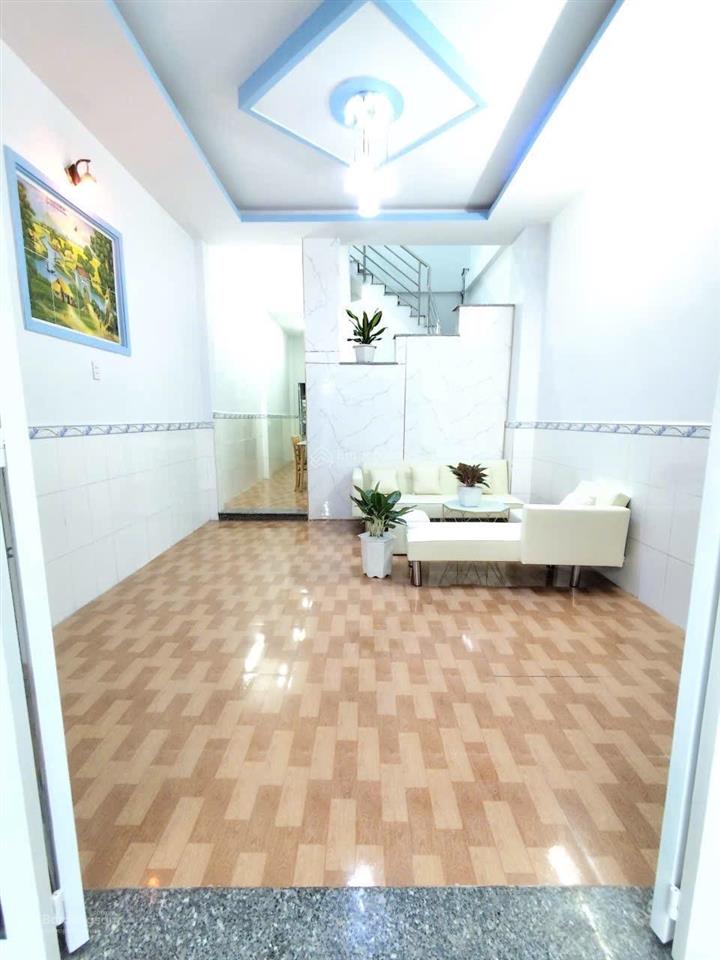 Bán nhà gần bến xe quận 8  phạm hùng 80m2 shr
