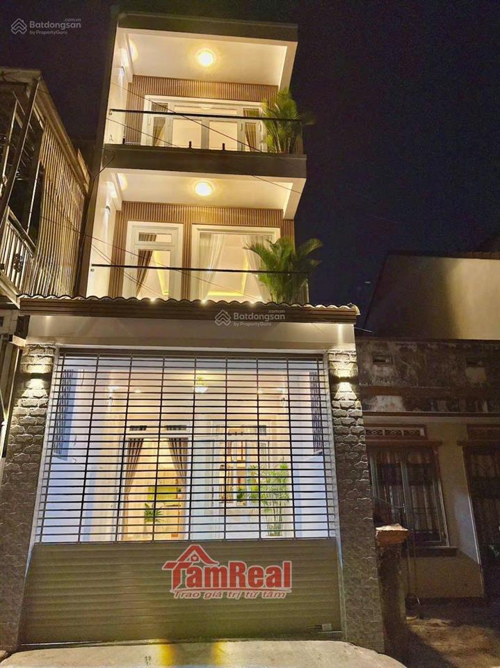 Nhà 2 mặt thoáng ngay chợ ngô quyền, đà lạt