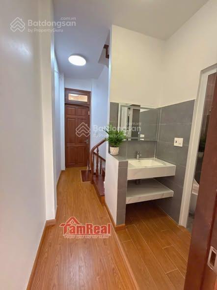 Nhà 2 mặt thoáng ngay chợ ngô quyền, đà lạt