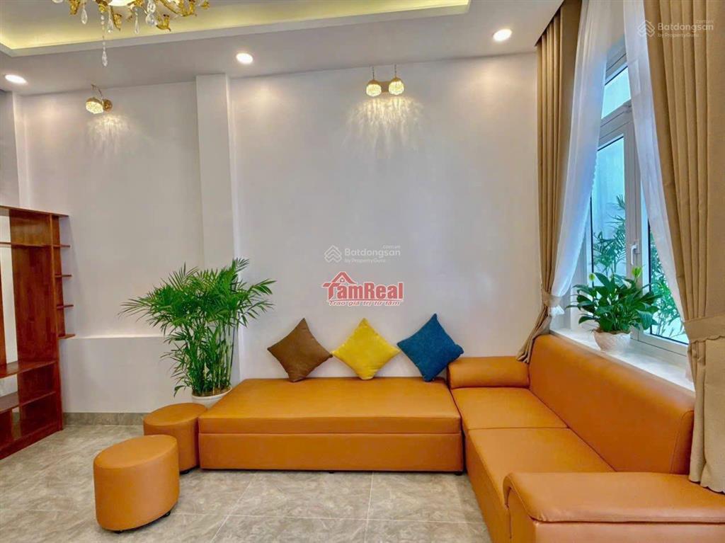 Nhà 2 mặt thoáng ngay chợ ngô quyền, đà lạt