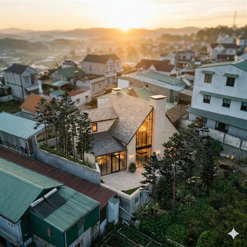 View thung lũng & một dòng tiền sẵn có