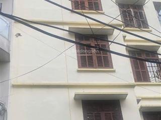 Cho thuê phòng trọ diện tích 50m, tối đa 5 người. nhà riêng ngõ rộng 6m, ngay mặt phố trung tâm.