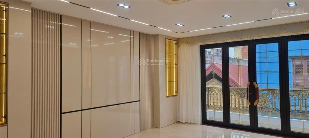 Cho thuê nhà nguyên căn  50m2  phạm tuấn tài  cầu giấy