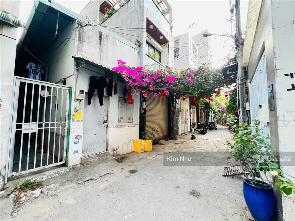 Đất tặng nhà sẵn thu nhập 7.5tr  hẻm ô tô 7 chỗ  dt 50m2 ngay dh nông lâm sát ga metro