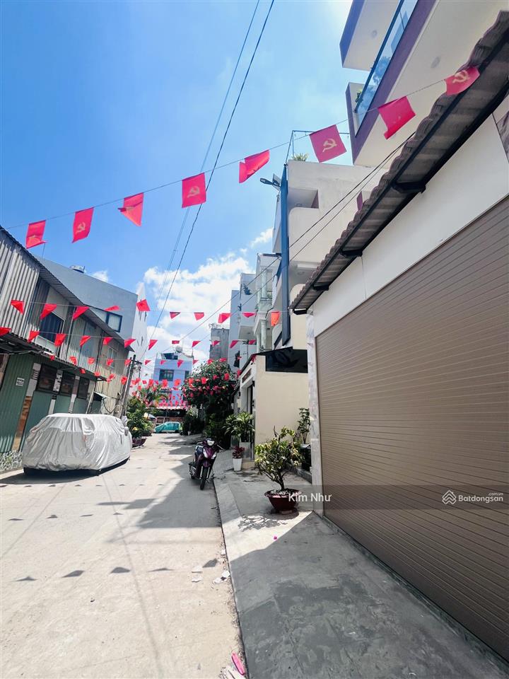 Hiếm trong khu đất khu đồng bộ an ninh cao  50m ra lê văn chí  gpxd 4 tầng dt 63m2 ngang 4.02m