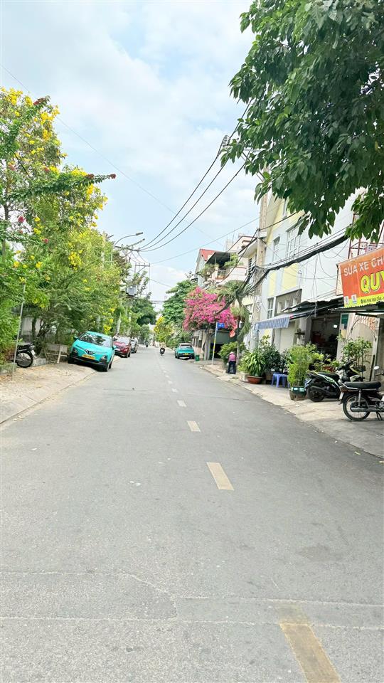 Đất mặt tiền kinh doanh ngang 5m nở hậu vuông a4  sát phạm văn đồng  sầm uất khu an ninh đồng bộ