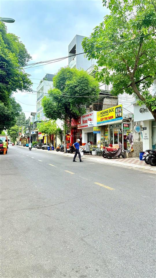 Nhà 4 tầng mặt tiền kinh doanh đường hàn thuyên sát ga metro  thu nhập 50tr/tháng  dtsd ~104m2
