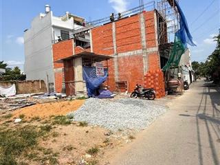 Đất xây chdv ngang 7.2m nở hậu cực đạt ngay vành đai 2  gpxd hầm 5 tầng  ra gametro 2p di chuyển